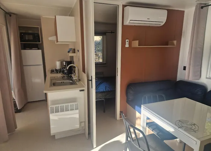 Les Gorges De Provences Campeggio Montagnac (Alpes-de-Haute-Provence)